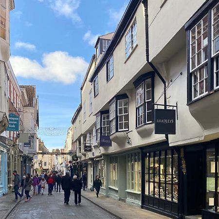York City Center Apartments With Free Private Parking Esterno foto