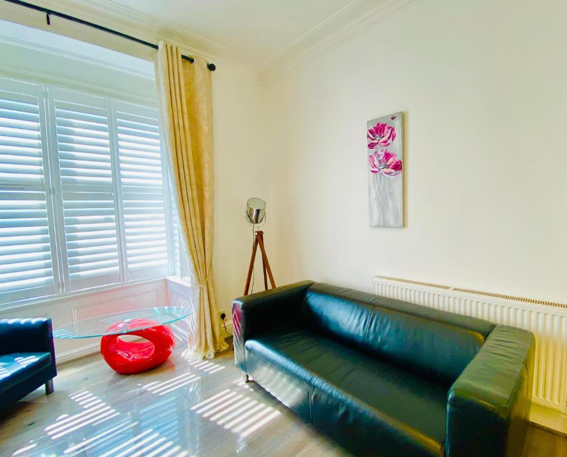 York City Center Apartments With Free Private Parking Esterno foto